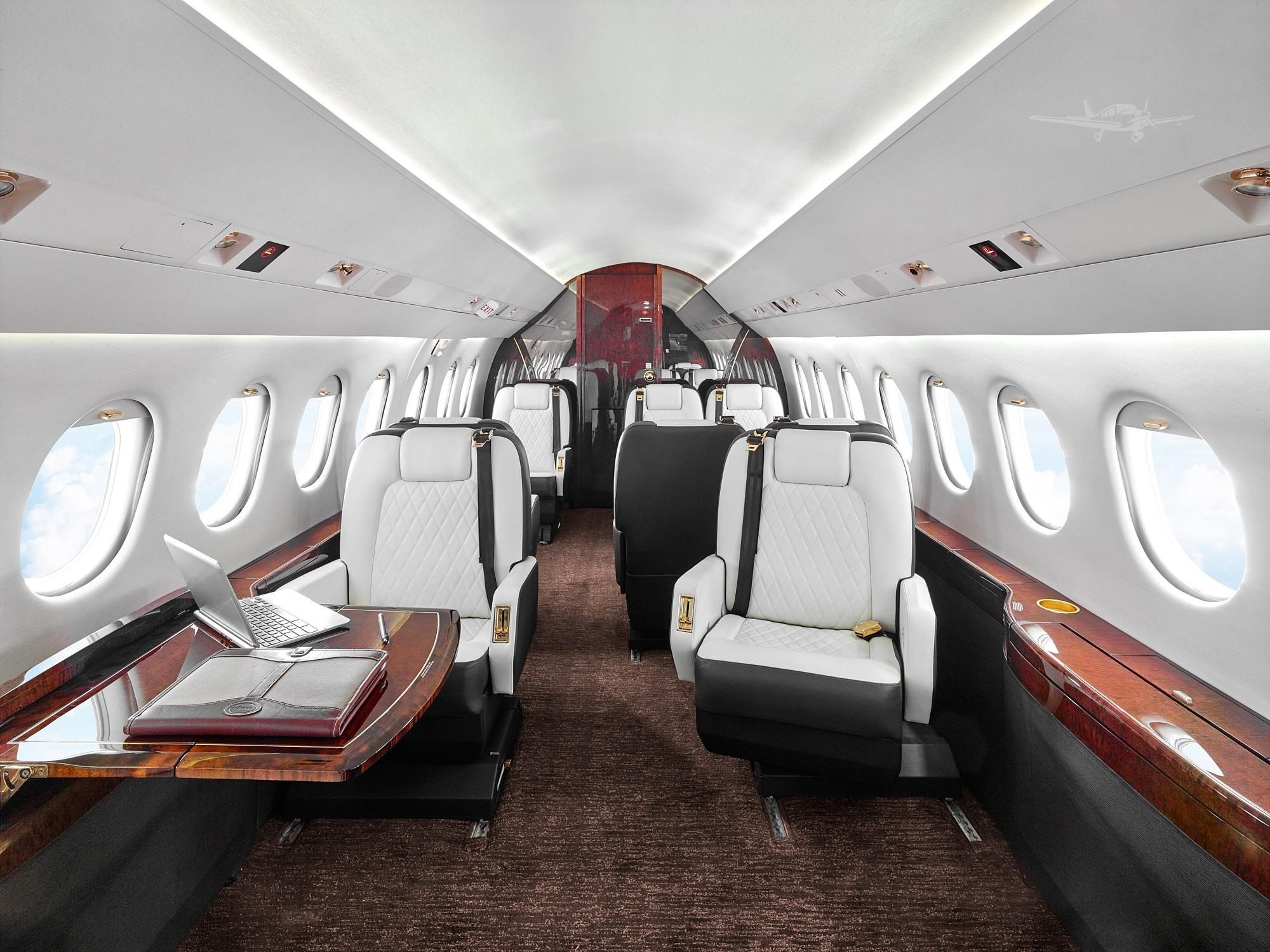 jet aziendale Dassault Falcon 2000